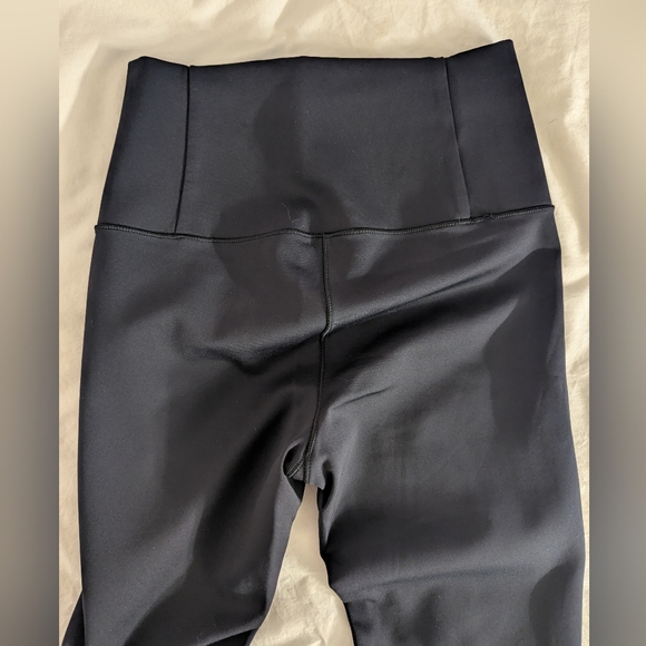 Vuori Evolve Leggings Black High Rise Size XS - Picture 7 of 9